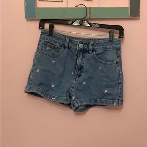 PacSun Daisy Mom Shorts